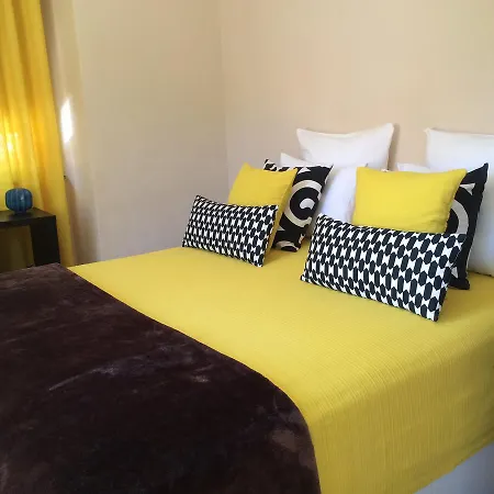 Bed and breakfast Casa Das Cores Benfica Lisboa